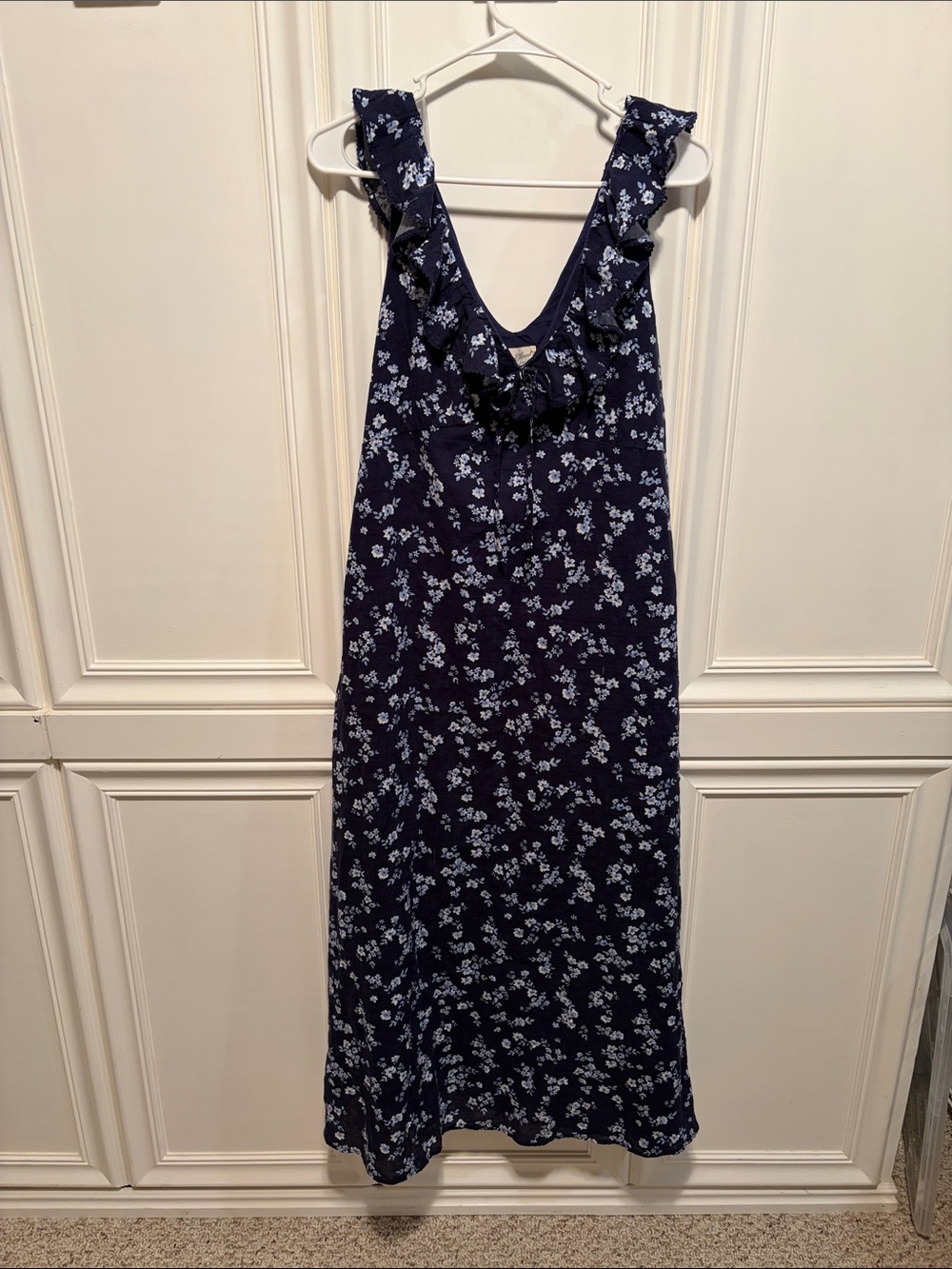 Universal Thread Navy Maxi Dress with Light Blue Floral Print